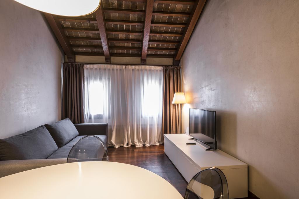 Myplace Piazza Dei Signori Apartments Treviso Ngoại thất bức ảnh